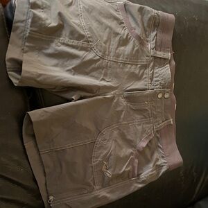 Gray/green khul Casual Short